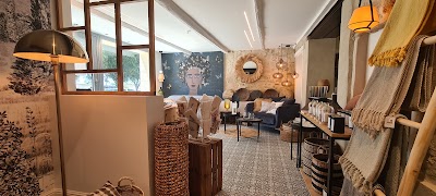 Alizarine by Gwladys Thielland – Architecte d’intérieur -Décoratrice UFDI – Boutique Déco – Peinture Ressource